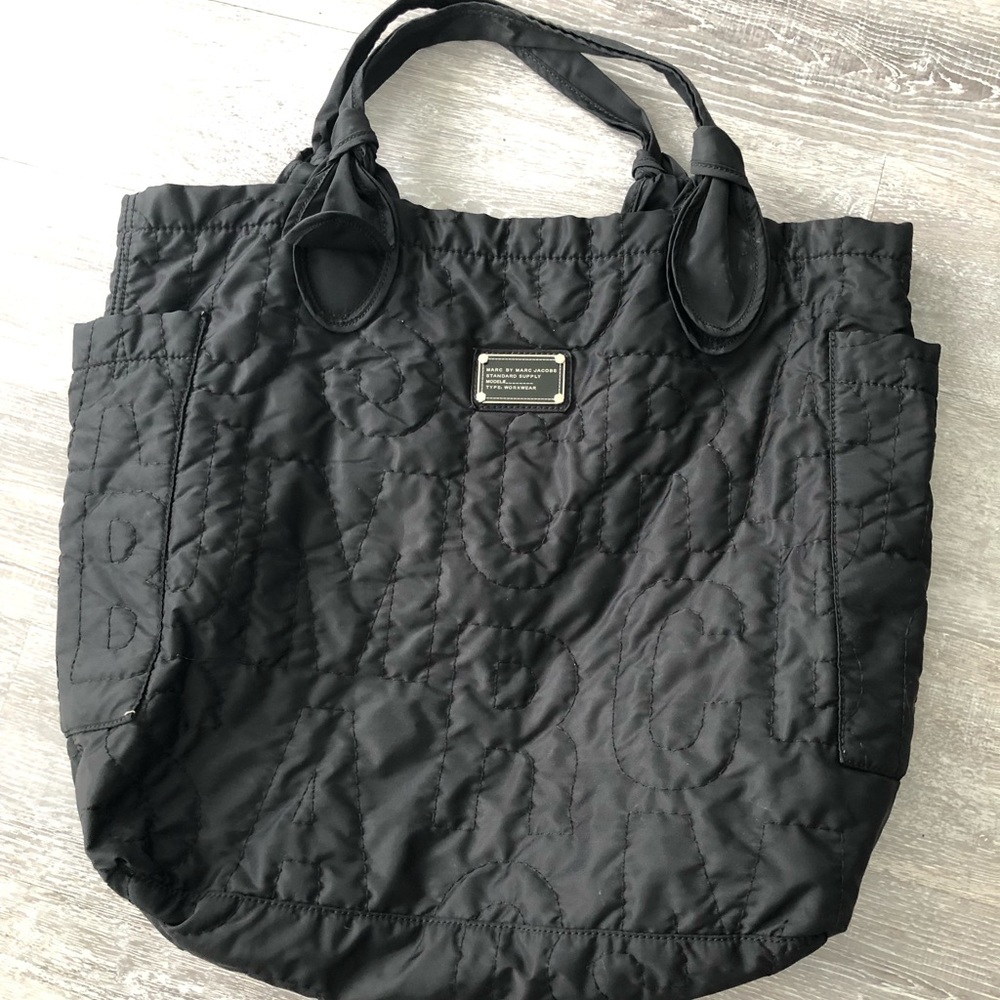 Marc Jacobs black quilted shoulder bag tote
